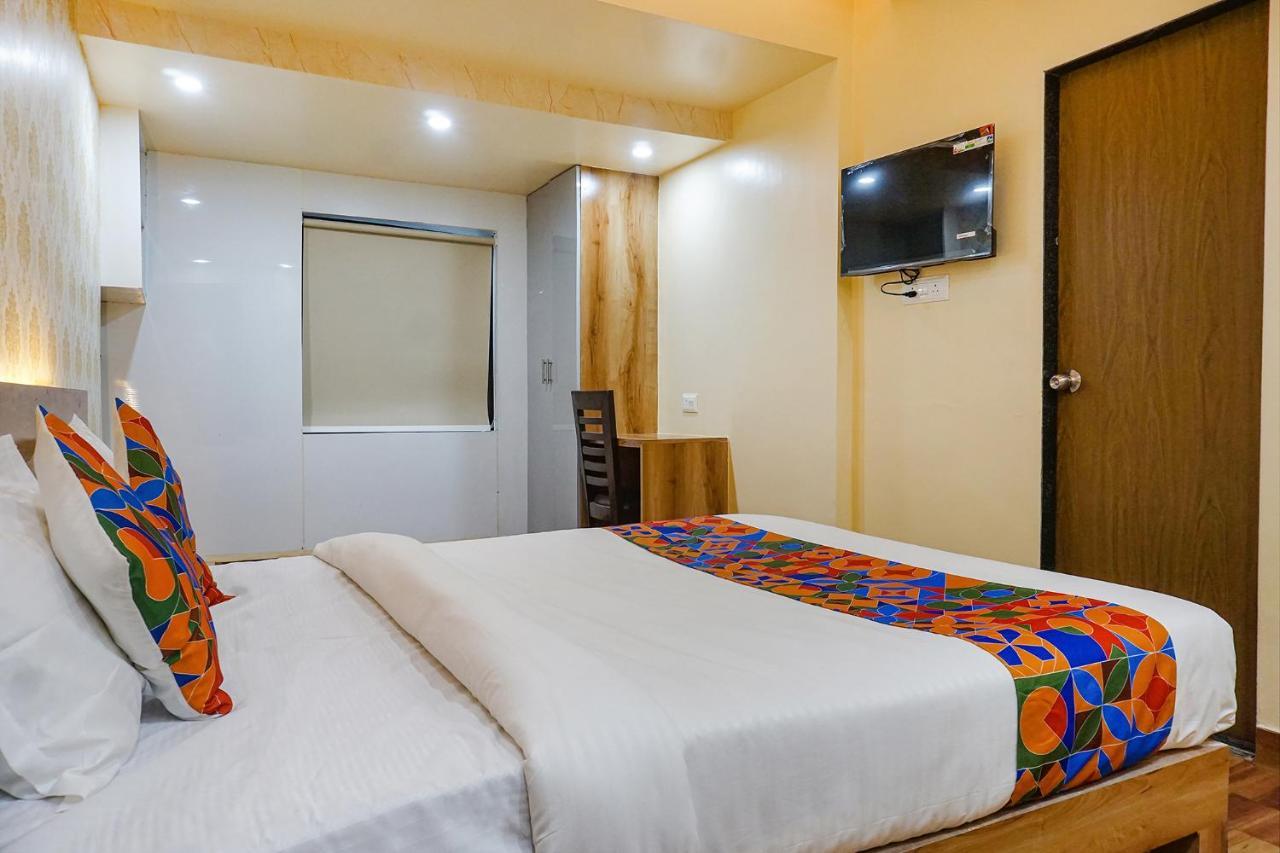 Fabhotel Tan Square - Nr Eon It Park Pune Eksteriør bilde