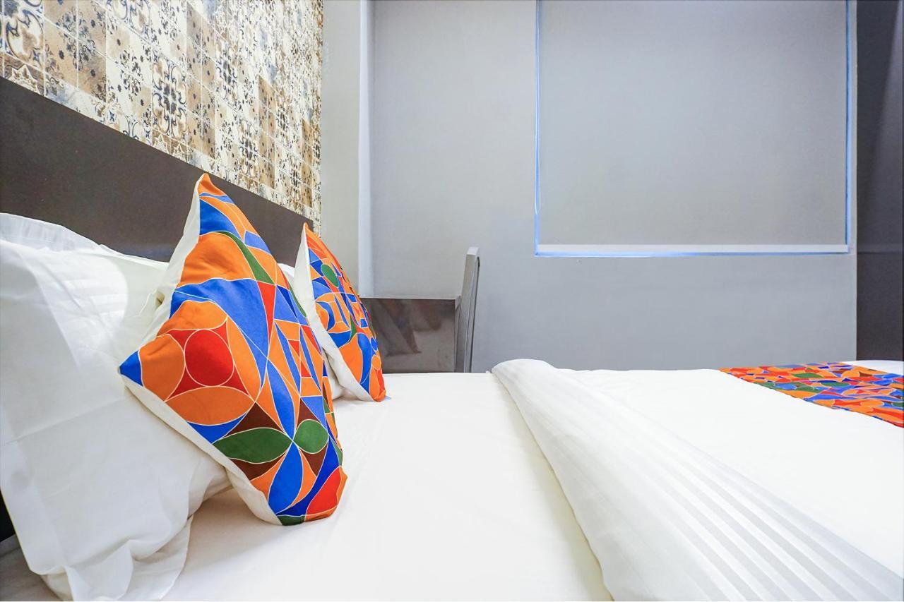 Fabhotel Tan Square - Nr Eon It Park Pune Eksteriør bilde