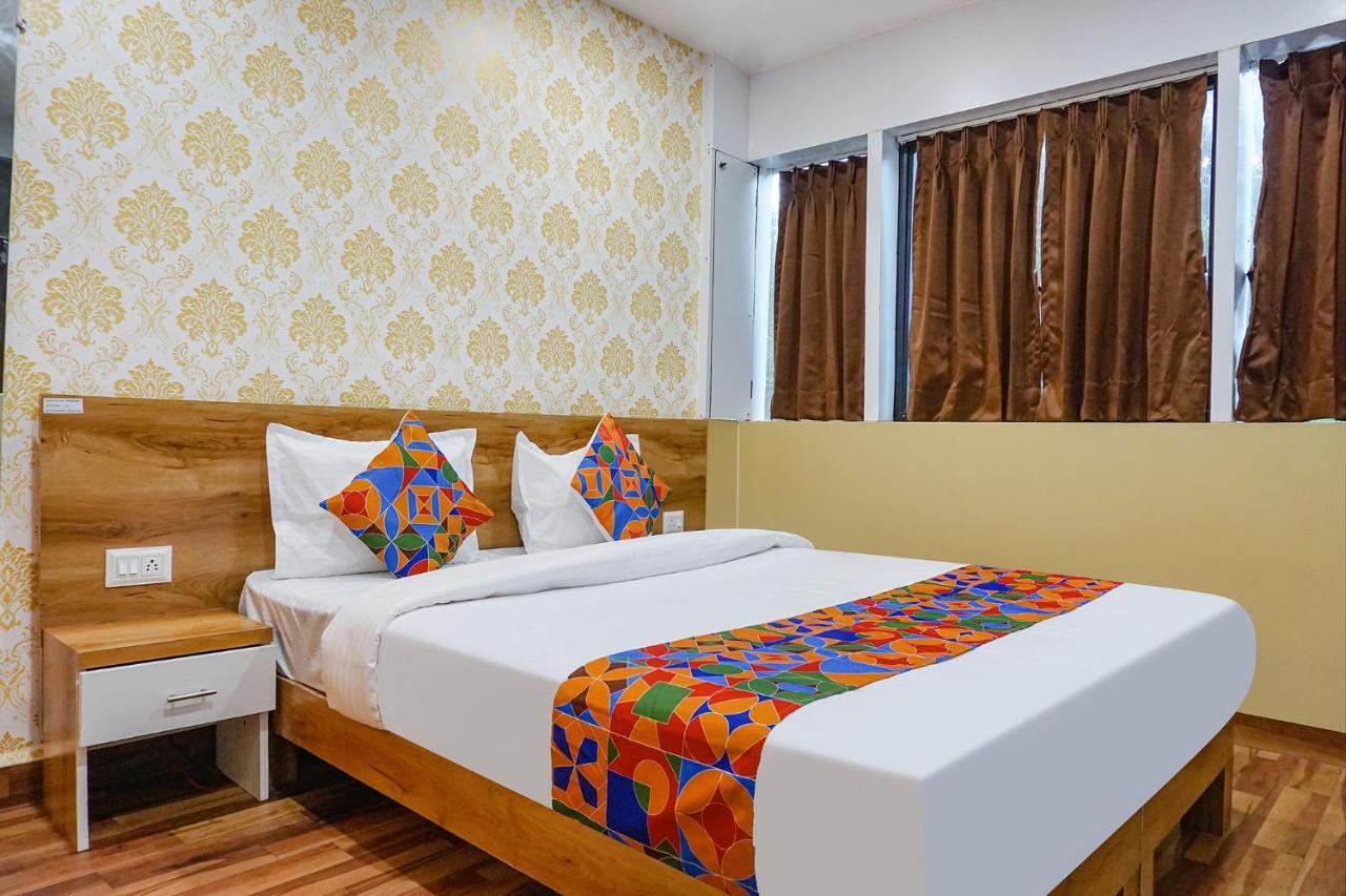 Fabhotel Tan Square - Nr Eon It Park Pune Eksteriør bilde